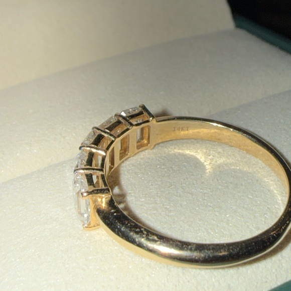 2.02ct Emerald Cut Diamond Band Ring 14K Gold Size 9 Anniversary Stack Ring - Picture 6 of 6